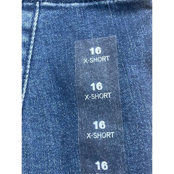 NWT Maurices M Jeans 16 X-Short High Rise Flare Denim Jeans Medium Wash - Picture 9 of 9